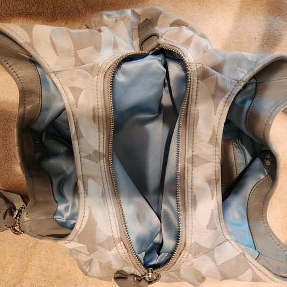 Coach purse and wallet - Picture 3 of 4